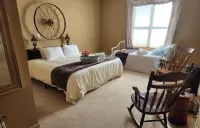 Kansas City Made Hotels in Shawnee