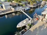Key Largo large 4/3 Waterfront home access to the Bay 키라고 호텔