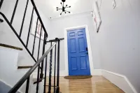 Modern 3BR/ Free Parking Close to Encore- Everett #2 Hotels near Costco Wholesale