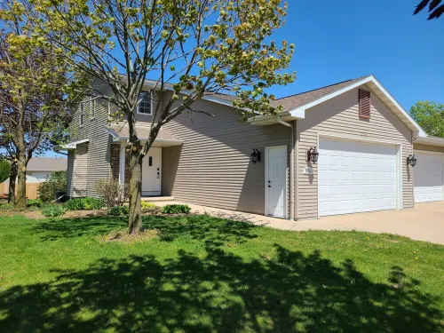 Convenient to Green Bay's beltline where you can get anywhere in 15 minutes.