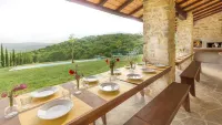Villa Cantone with view, private pool and private SPA, perfect for groups! Hotels in Sansepolcro