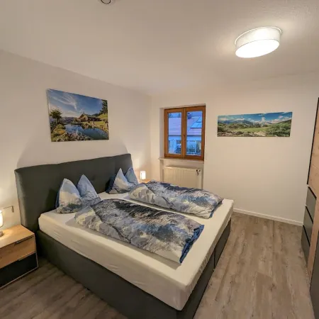 Cozy vacation apartment with 3 bedrooms, 2 bathrooms and outdoor seating area