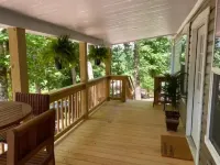 Mountain Hideaway - HOT TUB