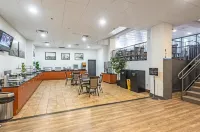 Lake Superior Loft - Sleeps 10, Heart of Canal Park, Lake Superior View Hotels near Miller Hill Mall