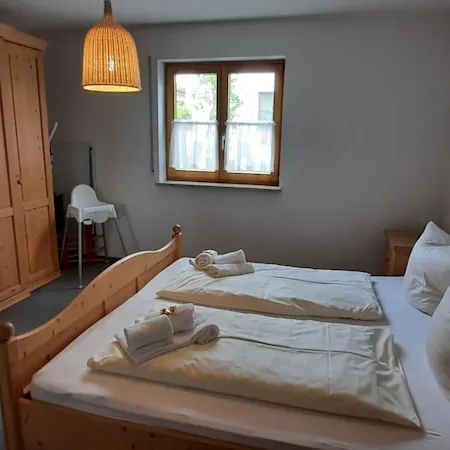 The beautifully furnished apartment is located on the sunny outskirts of Sonthofen.
