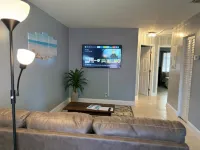 Coastal Breeze -2-bedroom apartment , in fabulous West Palm Beach - Apartments
