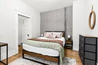 Kid-Friendly, Family Homebase Only 2 Blocks to Lake Superior - Dine Hike Explore