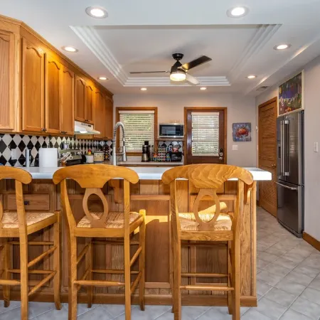 Waterfront Getaway: Kayaks, Paddle Board, Fishing!