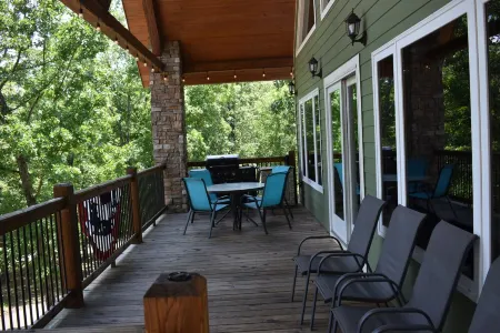 Bellawood Resort #3 Cabin with Boat Slip