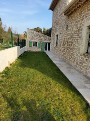 Studio spa jacuzzi private pool access villa in lorgues-83