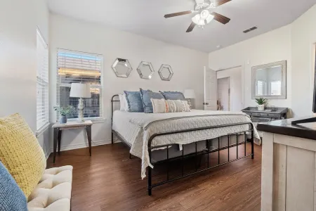 The West Texas Oasis |10 mins from Texas Tech|