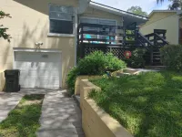 Romantic getaway, lakeview 5 min from the Downtown! Hotels near Dollar Tree