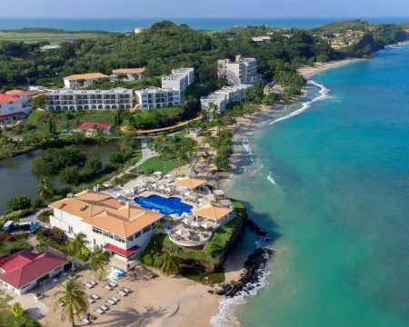 Royalton Grenada, An Autograph Collection All-Inclusive Resort トゥルー・ブルーのホテル