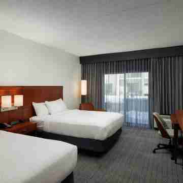 Courtyard Denver Central Park Rooms