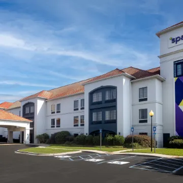 Spark by Hilton Savannah Airport