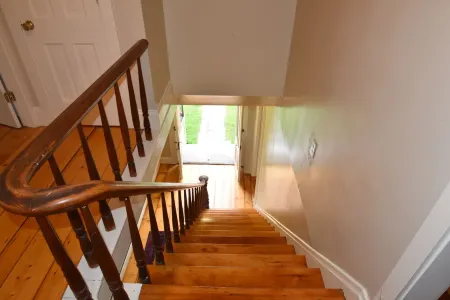 Historical New England 2Bedroom with 2 King beds Brick Building