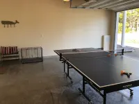 2 BLOCKS to BEACH!! 3 bedroom FAMILY & DOG- FRIENDLY w/FENCE! Close to Pelican! Hotels in Pacific City