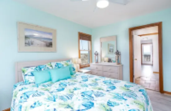 Lightly Salted OBX, Beach front Luxury, Wild Horses, Pool, Hot Tub, 4x4 Beach Hotels in Fruitville