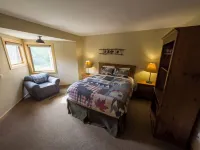 Ski-in/Ski-Out townhome, family-friendly, ideally located to resort amenities