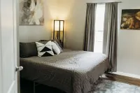 Ark Encounter Oasis--4 bedrooms, 3 full baths, 5 minutes to Ark