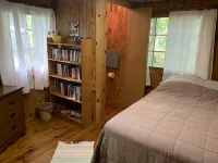 Private and Cozy Cottage, Excellent Fishing And Swimming; Sleeps 6.