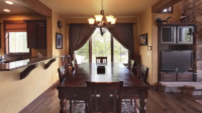 Gorgeous 4Br/4BA Home to Basecamp Your Mountain Adventures.