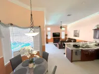 Spacious 4-bedroom house in brilliant Coral Springs with AC Hotel a Coral Springs