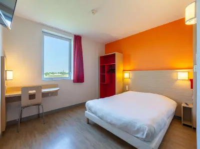 Premiere Classe Chartres Sud - Barjouville Hotels in Ermenonville-la-Petite