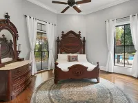 A historical and restful retreat in the heart of Stone Mountain Village Hotels in Stone Mountain
