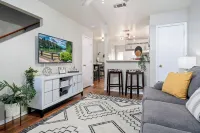 Cozy 2-bedroom Townhome in Lovely Killeen with AC, WiFi, Parking
