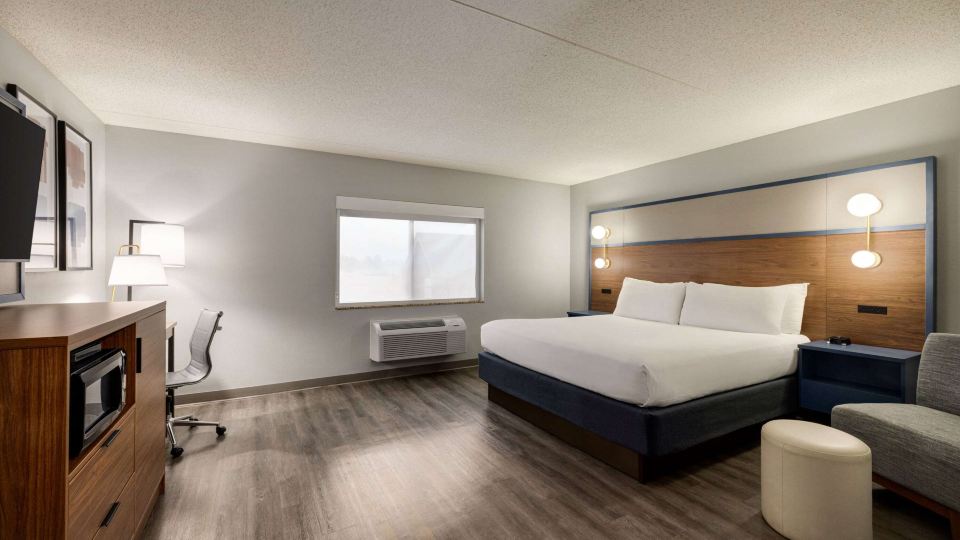 AmericInn by Wyndham Lincoln South