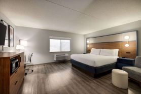AmericInn by Wyndham Lincoln South
