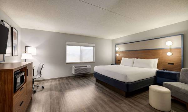 AmericInn by Wyndham Lincoln South
