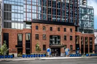 Bisha, a Luxury Collection Hotel, Toronto Hotels in Toronto