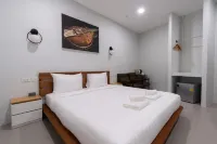Studio251 HOUSE Hotels in Lang Suan District