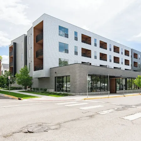 Bozeman 406 Downtown Loft with Indoor Parking!
