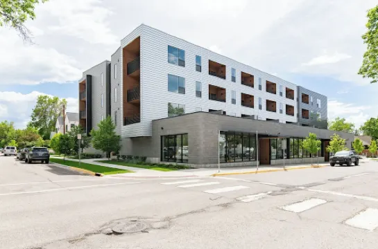 Bozeman 406 Downtown Loft with Indoor Parking!