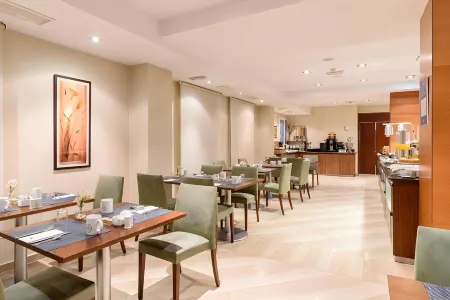 Hotel Exe León Отели в г. Леон