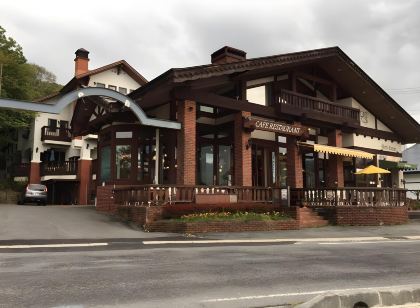 ホテル白樺湖榮園