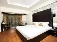 The Oasis Hotels in Vadodara