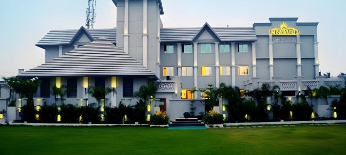 Pramod Convention & Beach Resorts Hotele w: Puri