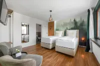 Hotel Zweite Heimat Nürburg Hotels in Daun