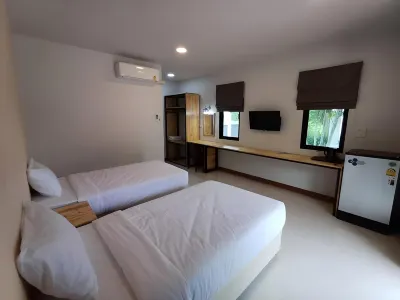Hom Sawat Village Resort Hotels in der Nähe von Wat Sawang Waree