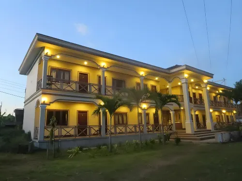 Lebijou Guesthouse - Konesavath Hotels in Khon