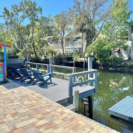 Epic Weeki Wachee Paddle House Included Paddleboards and Kayaks!