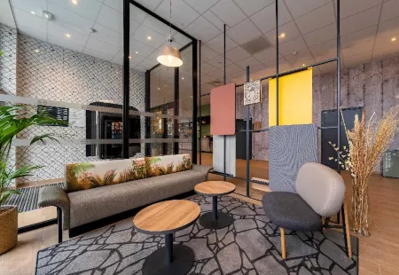 ]B&B HOTEL Valenciennes Onnaing Отели в г. Оннен