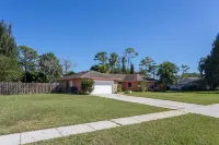 Spacious property in a quiet neighborhood, 30% discount for stays over 28 days Hotels near Boynton Beach Inlet