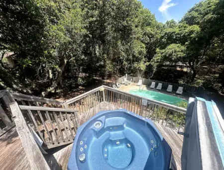 Margaritaville 2 .6miletoBeach