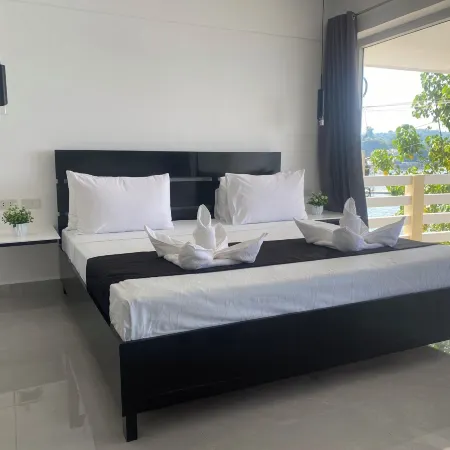 Papa Freds Beach Resort