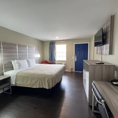 Travelodge by Wyndham Santee